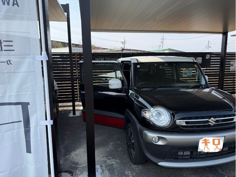 プレーンルーフ2台用での入庫テスト、ドアの開閉や柱の位置をチェック