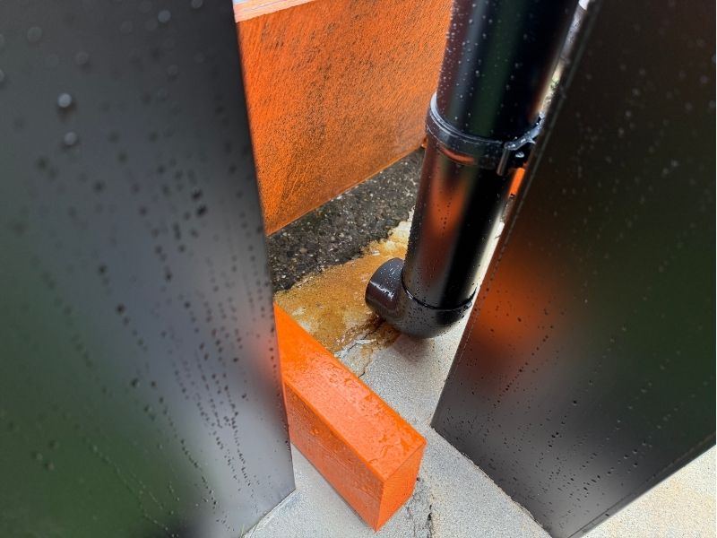 雨トイのチェックも大切です