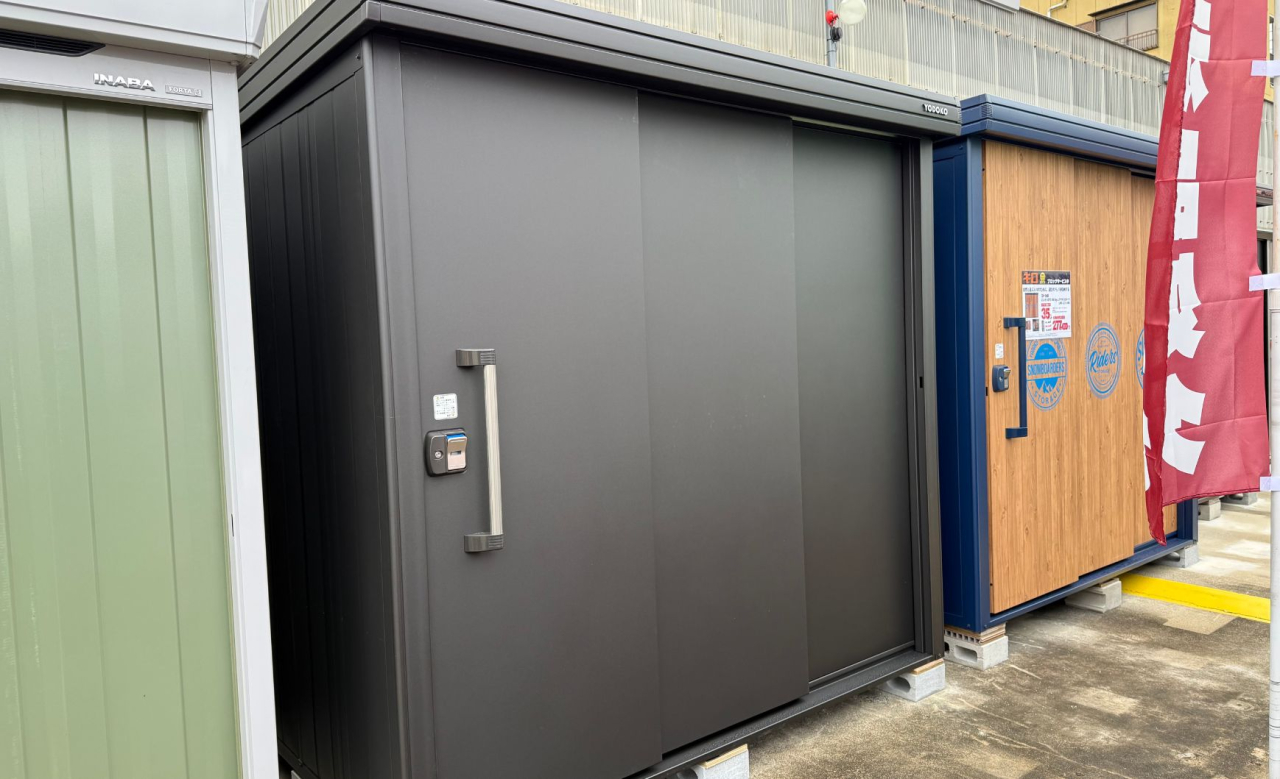 物置は「隠す」から「魅せる」へ。話題の新作「ブラックエルモ」「KOTO OKI」の実物展示がスタートしました！